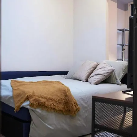 Apartment Above Lively Bar In Busy Street 3