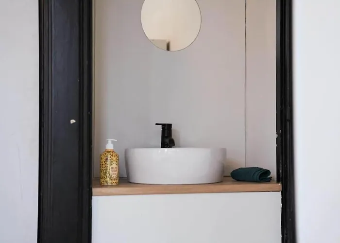 Above Lively Bar In Busy Street 3 Eindhoven